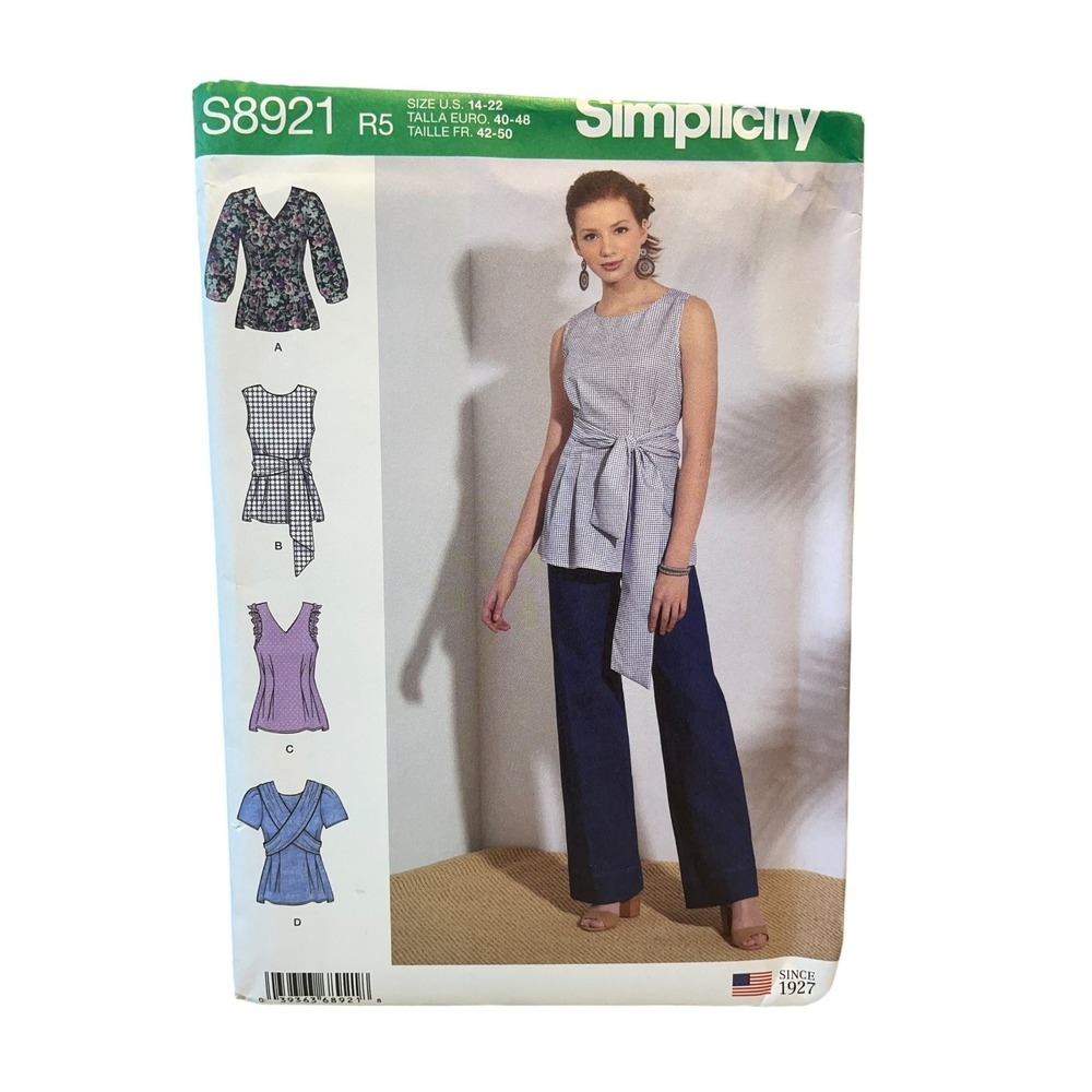 Simplicity S8921 Misses' Tops Sewing Pattern Size 14-22‎